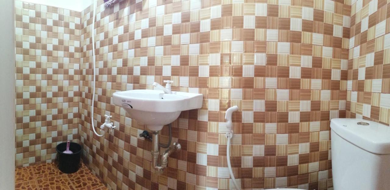 Alona J&J Tourist Inn Bohol Zewnętrze zdjęcie